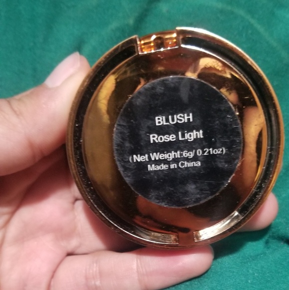 Rose Blush - Picture 2 of 2